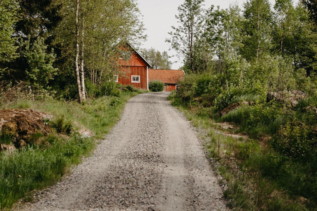 Villa En Lantlig Idyll Med Skogen Precis Utanfoer Doerren! Ullared Esterno foto